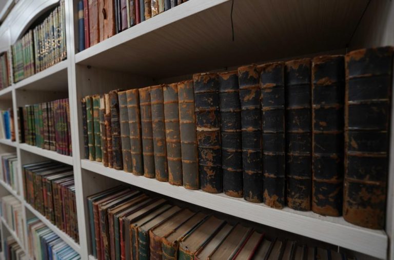 Manuscripts in Alawi Treasury