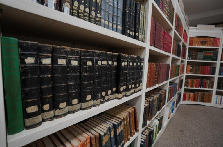 Manuscripts in Alawi Treasury