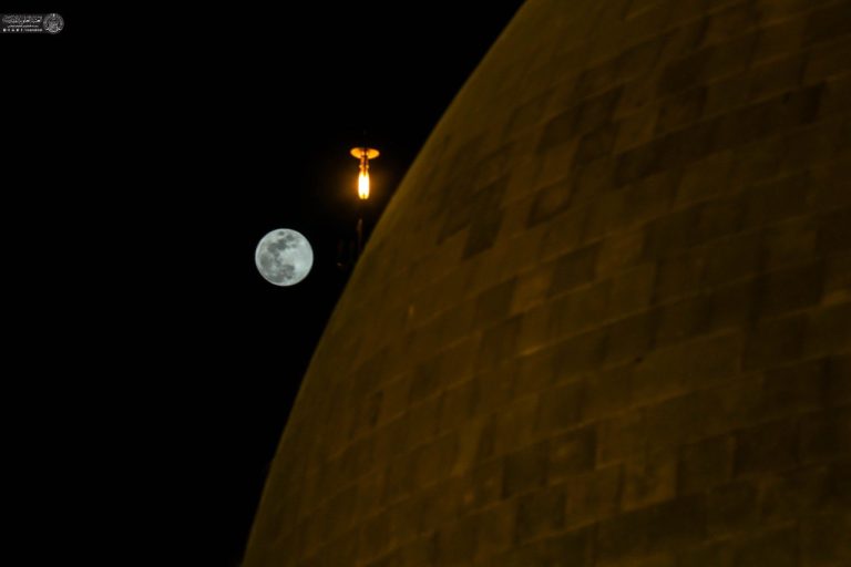 La lune resplendissante 5