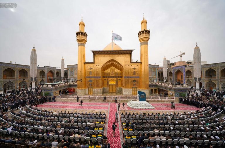 Dévoilement du Porche doré du Saint Sanctuaire de l’Imam Ali (as) à Najaf