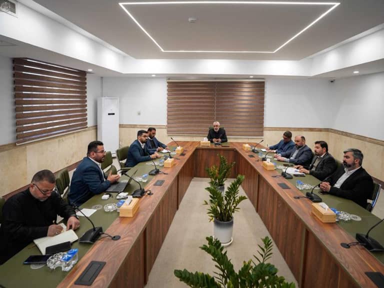 Réunion préparatoire pour l’inauguration du Porche doré du Saint Sanctuaire de l’Imam Ali (as)